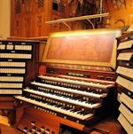 Lamp on Schantz organ